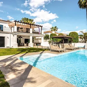  Villa New Zacaluca Pool Sauna & Gym
