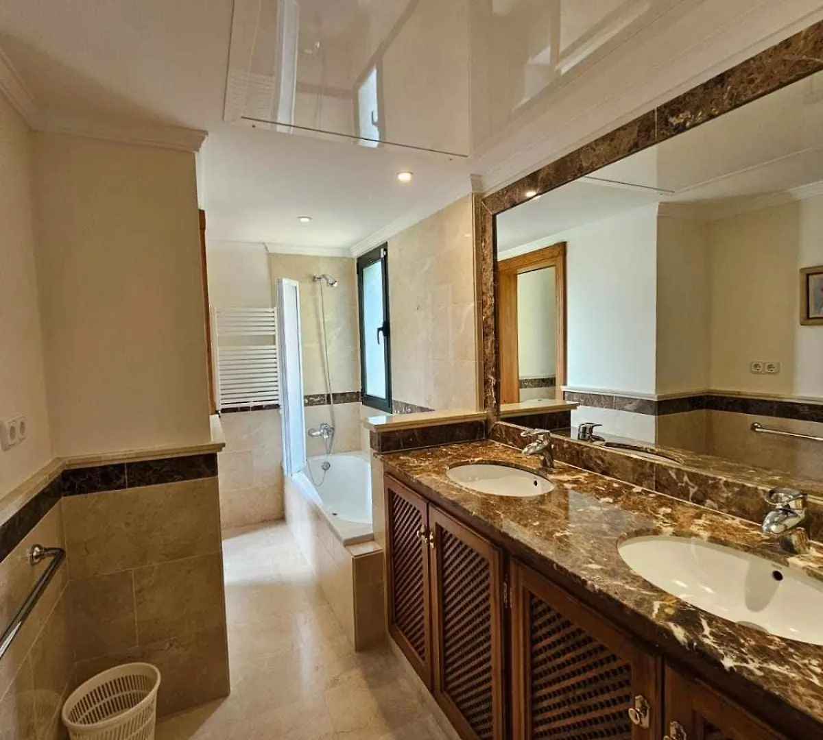 Villa Heal Cerca Puerto Banus Marbella 0*,  İspanya